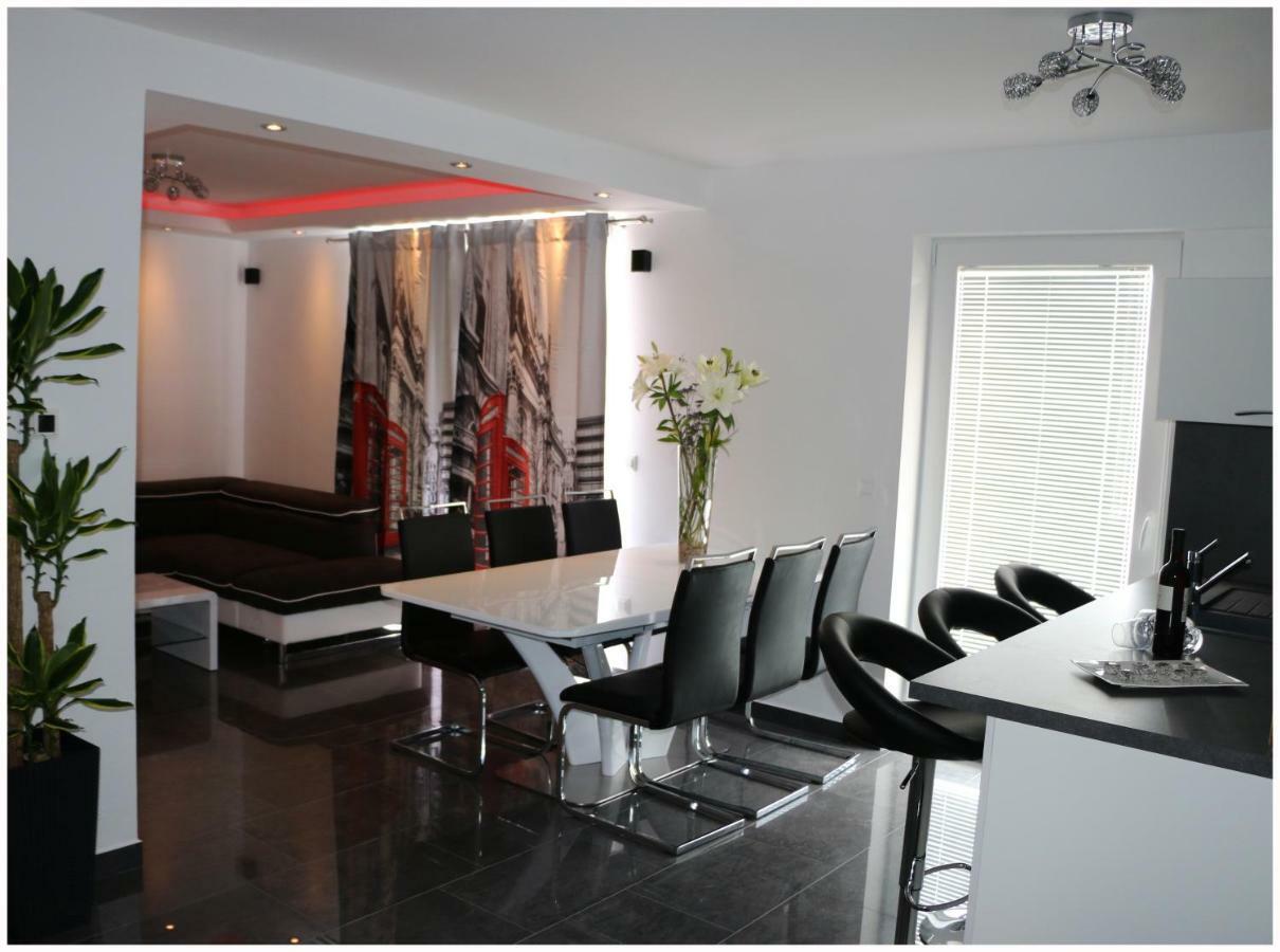 Apartman LORETTA Primosten Bagian luar foto