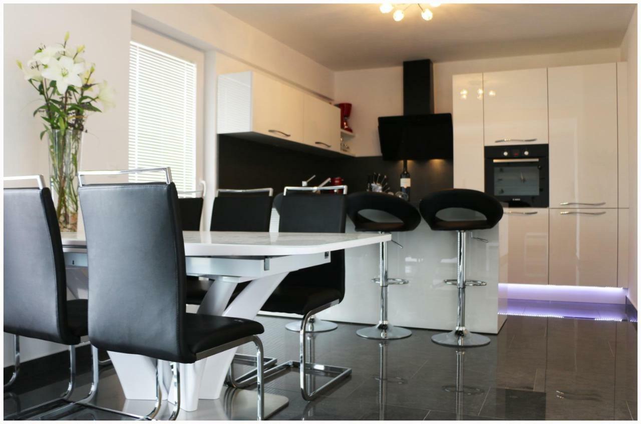 Apartman LORETTA Primosten Bagian luar foto